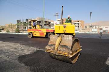 آسفالت چهارراه کارمند شهداری خمینی شهر