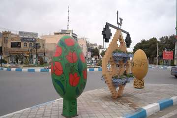 تخم مرغ های نوروزی امسال خمینی شهر چه شکلی رنگ شدند؟! 