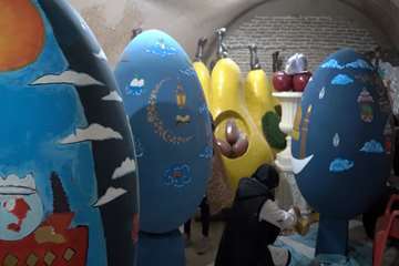 تخم مرغ های نوروزی امسال خمینی شهر چه شکلی رنگ شدند؟! 